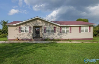 461 Church St, Hillsboro, AL 35643