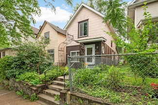 550 Edmund Ave, Saint Paul, MN 55103