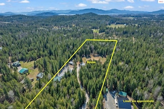 426 Selle Rd, Sandpoint, ID 83864