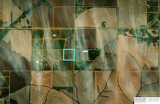 846 Freedom Ridge Rd, Leshara Township, NE 68073