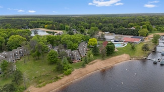 W5204 N Osprey Dr Unit 12, New Lisbon, WI 53950