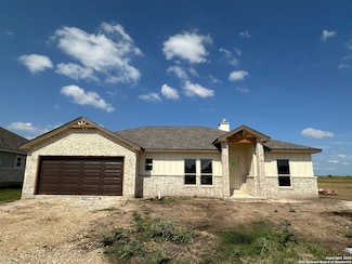720 N Dickson St, Poth, TX 78147