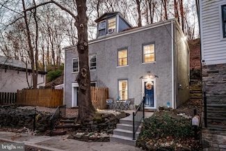 170 York St, Lambertville, NJ 08530