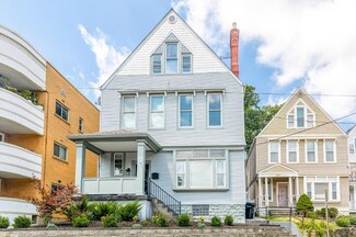 2233 Francis Ln, Cincinnati, OH 45206