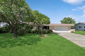 167 NW 6th Ave, Boca Raton, FL 33432