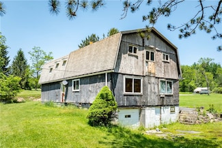 4731 National Pike, Markleysburg, PA 15459