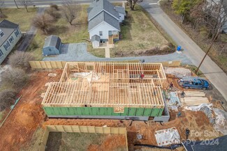 439 Turnpike Rd, Brevard, NC 28712