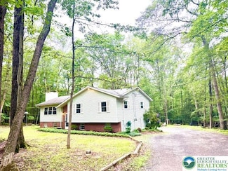 112 Sugar Hill Rd, Saylorsburg, PA 18353