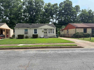 2145 Heard St, Memphis, TN 38108