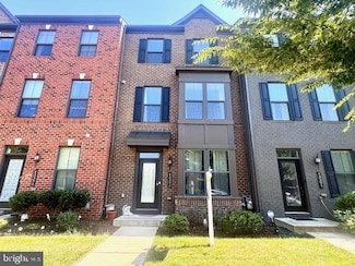 43393 Charitable St, Ashburn, VA 20148