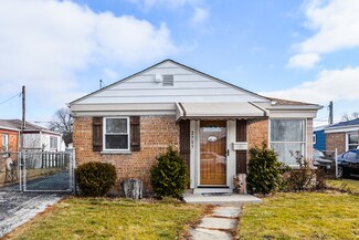 2705 Atlantic St, Franklin Park, IL 60131