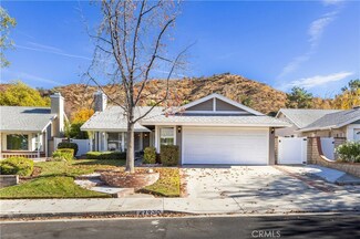 27930 Carnegie Ave, Santa Clarita, CA 91350