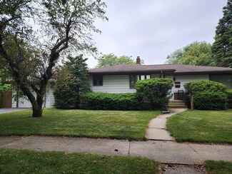 9308 Grace St, Highland, IN 46322