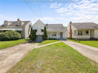 6612 Roosevelt Ave, Charleston, WV 25304