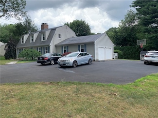 199 Love Ln, Warwick, RI 02886