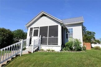 1621 Spruce St, Zanesville, OH 43701