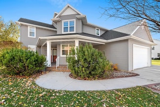 321 E Apple Creek Rd, Appleton, WI 54913