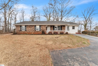 108 Briarcliff Rd, Duncan, SC 29334