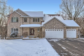 5887 Blackberry Bridge Path, Inver Grove Heights, MN 55076