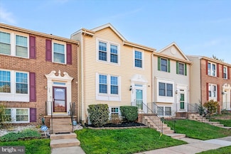 727 Dayspring Dr, Odenton, MD 21113