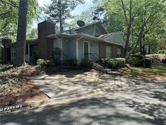 4828 Westridge Dr, Norcross, GA 30093