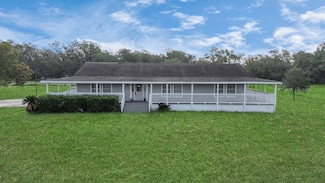 11214 Fm 442 Rd, Boling, TX 77420