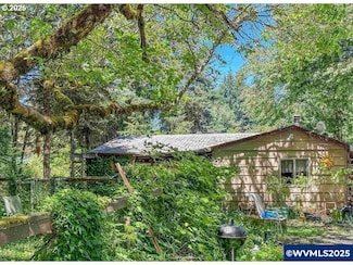 1400 Nandina St, Sweet Home, OR 97386