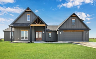 643 Chuckwagon Trail, Angleton, TX 77515