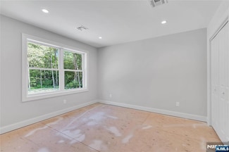 21 Mount Olive Rd, Budd Lake, NJ 07828