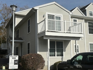 128 Meridian St Unit 209, Groton, CT 06340