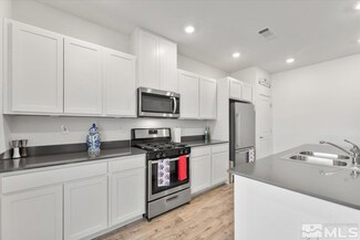 971 Kathryn Ct, Fernley, NV 89408