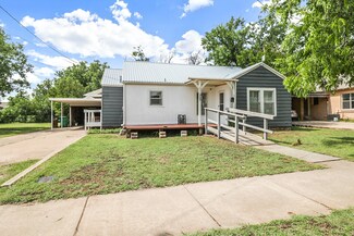 605 W Walnut St, Coleman, TX 76834