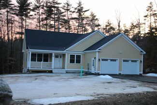 2 Oak Ridge Rd, Nottingham, NH 03290