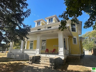 1601 Grandview Blvd, Sioux City, IA 51103