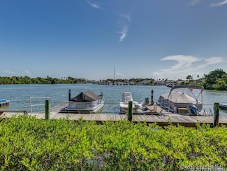 148 Breezeway Ct, New Smyrna Beach, FL 32169