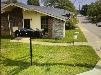 902 32nd Ave N, Nashville, TN 37209