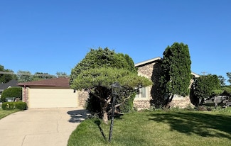 18921 Oakwood Ct Unit 2, Country Club Hills, IL 60478