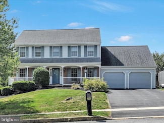 712 Buckingham Blvd, Elizabethtown, PA 17022