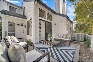 45 Briarglen Unit 64, Irvine, CA 92614