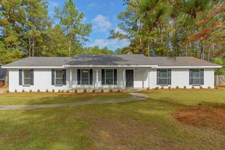 104 Ramblewood Dr, Hattiesburg, MS 39402