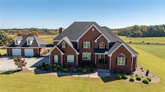 3481 Fairplay Rd, Madison, GA 30650