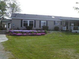 6562 S 225 W, Ashley, IN 46705