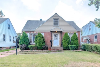 306 E 323rd St, Willowick, OH 44095