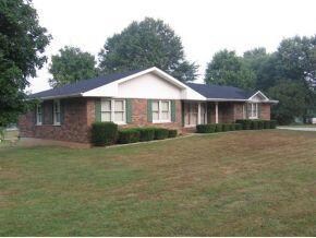 705 Margaret Ave, Rising Sun, IN 47040