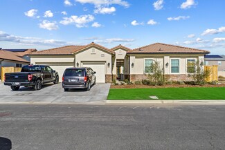 3114 E Beech Ct, Visalia, CA 93292