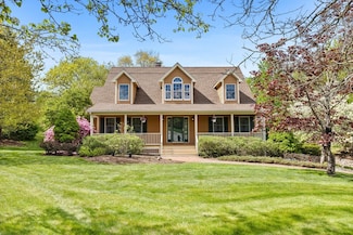 5 Campbell Rd, Middleton, MA 01949