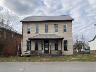 225 N 6th St, Cambridge, OH 43725