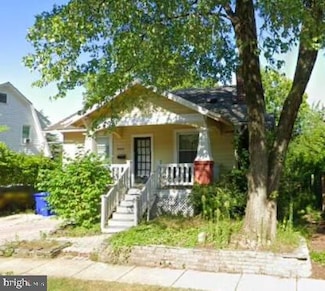 1613 N Garfield St, Arlington, VA 22201