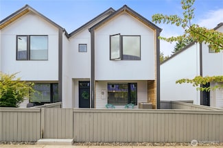 12021 SE 5th St, Vancouver, WA 98683