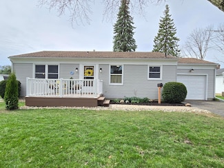 566 Center St, Galion, OH 44833